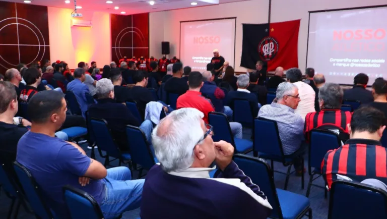 Encontro foi celebrado pelos torcedores. (Foto: Divulgação/ Nosso Atlético)