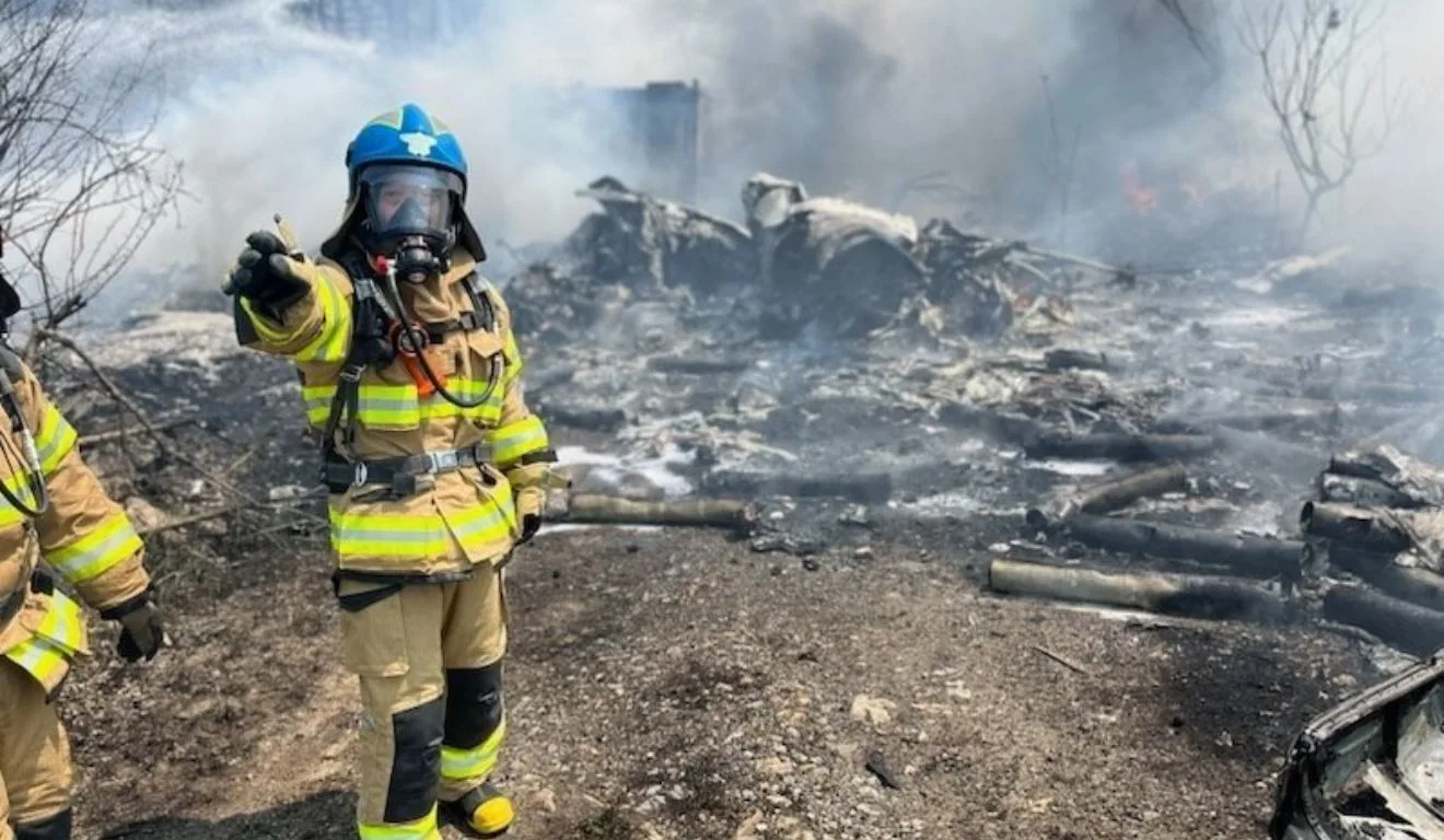 Avião da Marinha cai