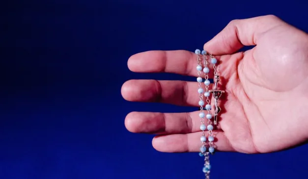 Adolescente teria sido abusado por padre após jantar