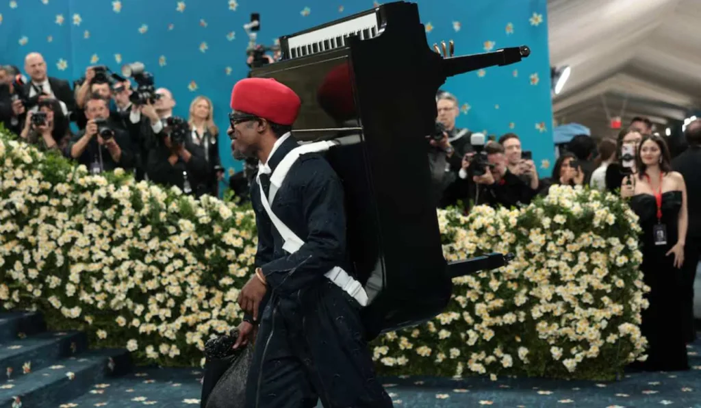 Andre 3000 no Met Gala 2025.