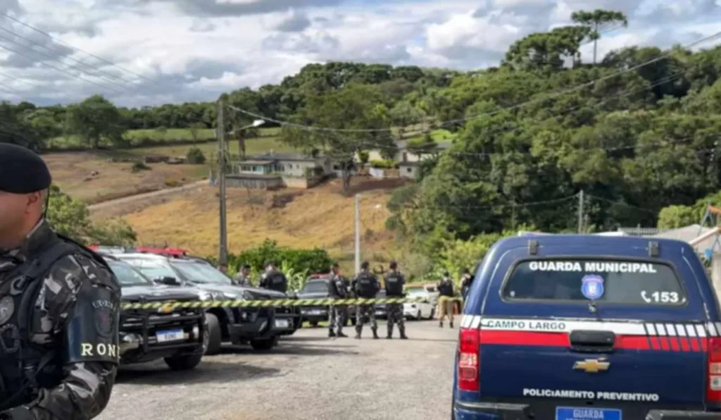 Viaturas da PM em Campo Largo