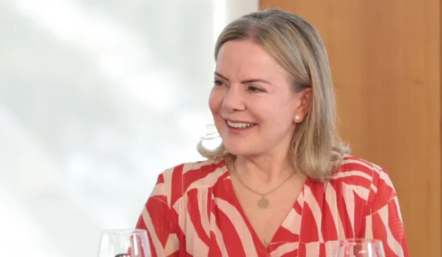 Ministra Gleisi Hoffmann será homenageada em Curitiba por sua atuação em defesa do Paraná e pelo trabalho desenvolvido no Governo Federal