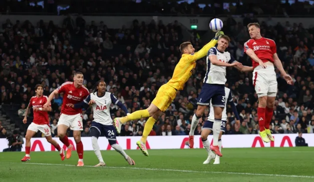 lance de partida entre Chelsea x Nottingham Forest