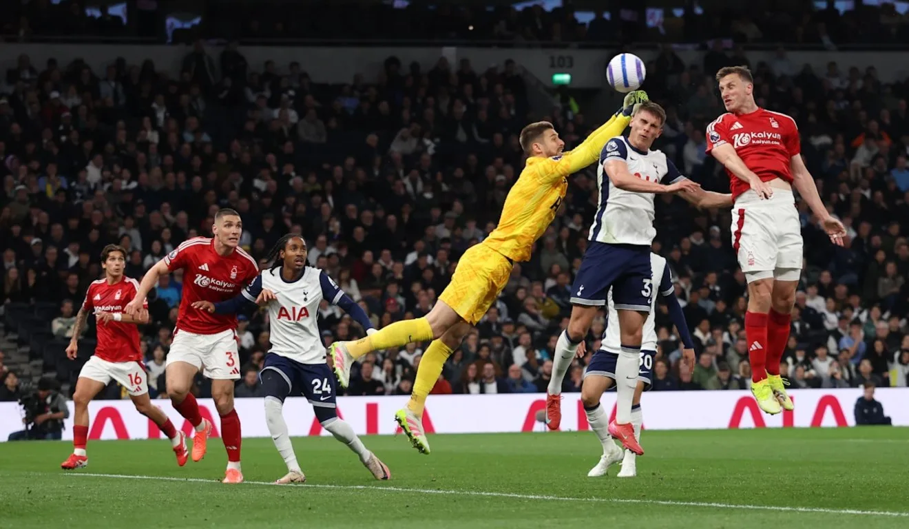 lance de partida entre Chelsea x Nottingham Forest