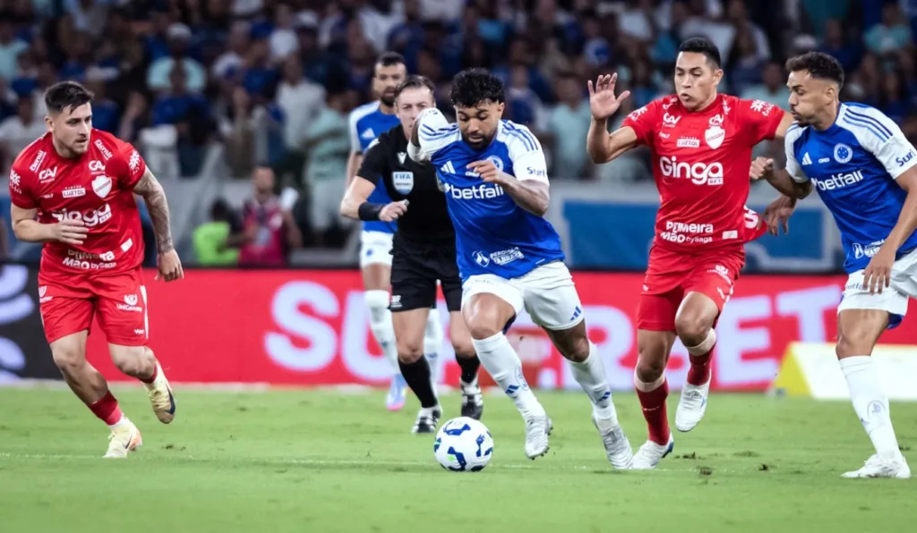 Cruzeiro tem boa vantagem após vencer a primeira partida por 2x0. (Foto: Gustavo Aleixo/Cruzeiro)