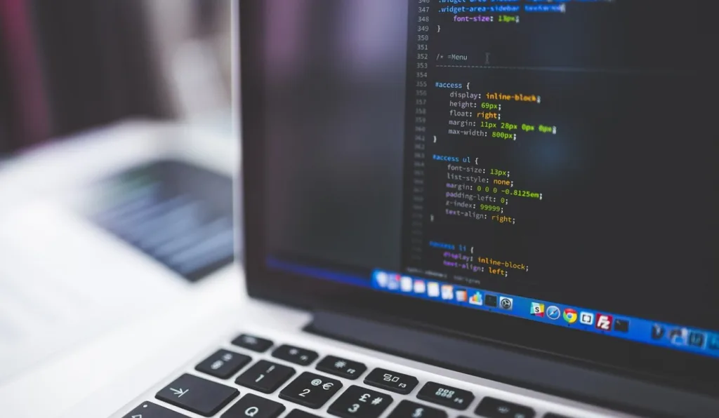 Empresa de TI de Curitiba apresenta tecnologia que pode acelerar processos em até 40%