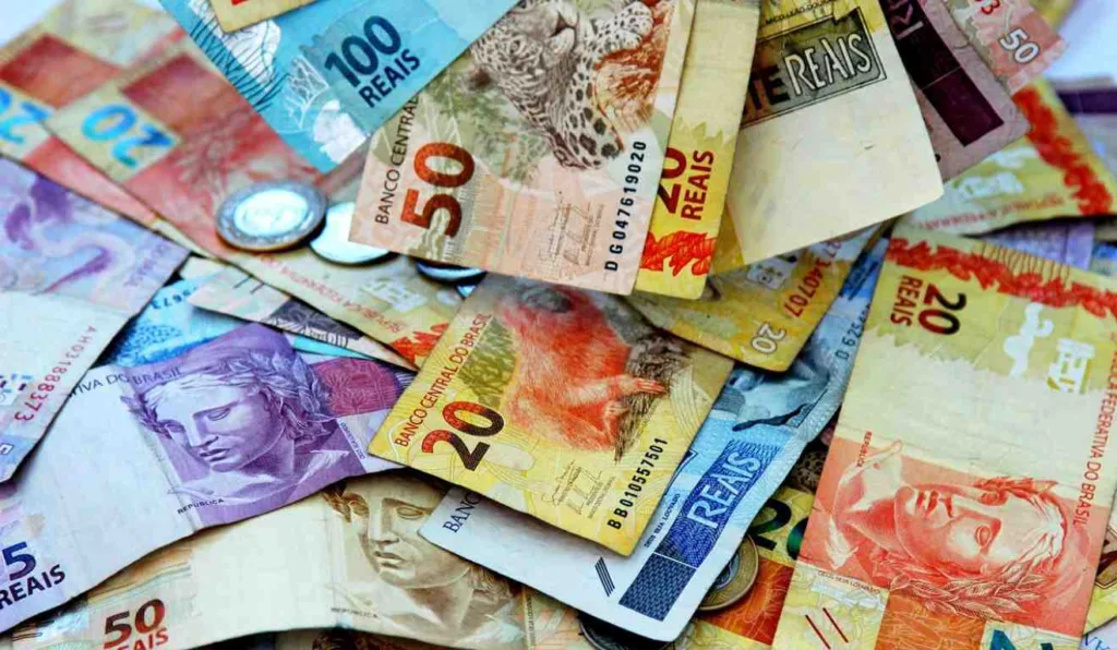 Dinheiro em quantidade