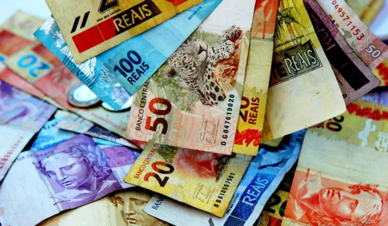 Dinheiro em quantidade