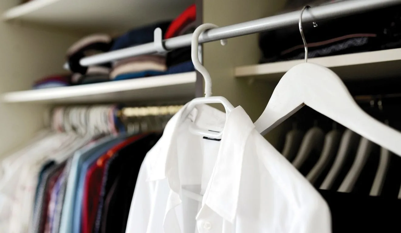 Mofo na roupa é um problema comum no Brasil