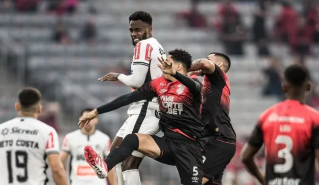 Athletico e Athletic se enfrentaram na Ligga Arena.