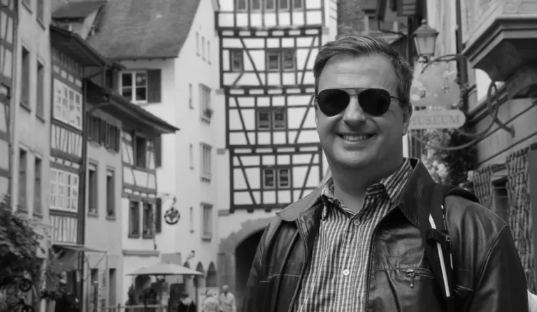 médico Evandro Krügel, que morreu após seu carropegar fogo na BR-277, em Morretes