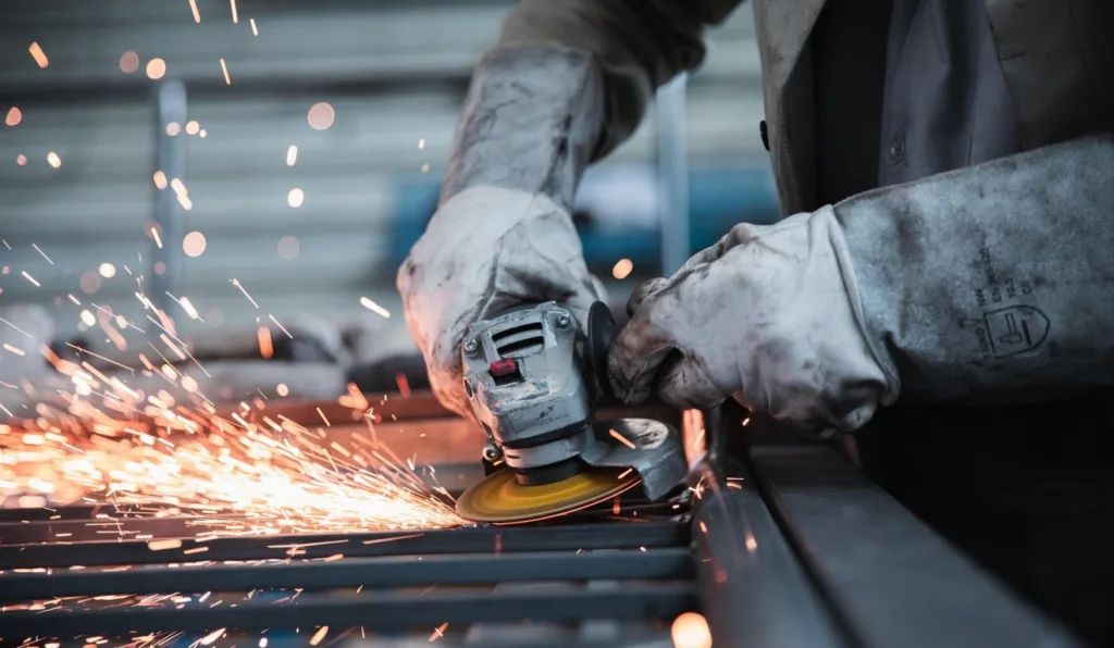 trabalhador da indústria