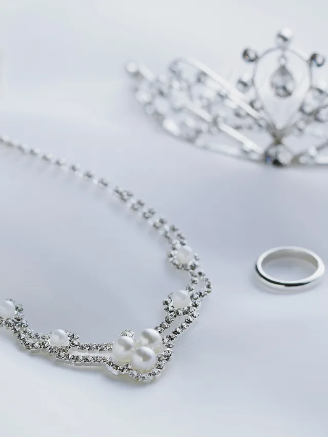 ALANA- WEB STORY CAPA (6)