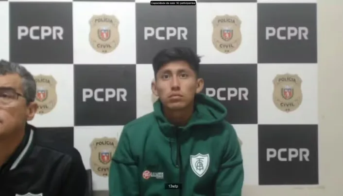 Miguelito em depoimento na delegacia.