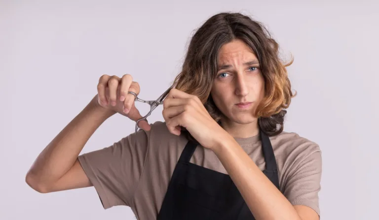 Como cortar cabelo em casa