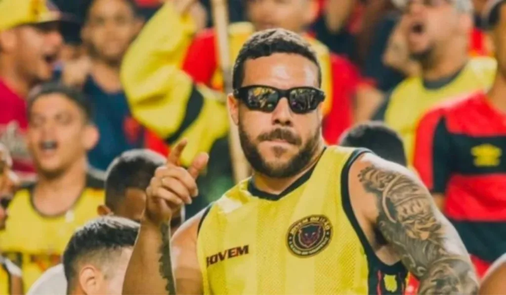 torcedor que foi estuprado no estadio