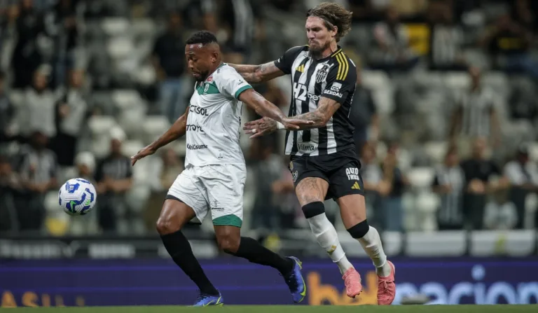 Lance de Atlético-MG x Maringá, pela Copa do Brasil