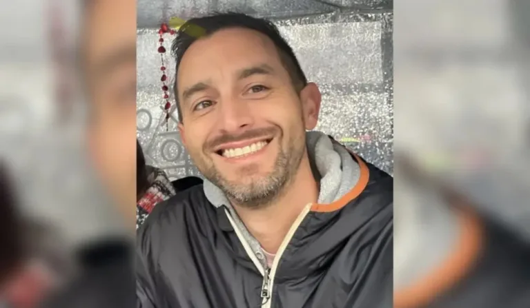 Dustin Valencia, 43, foi dado como desaparecido na quarta-feira por sua esposa depois que ele não apareceu para buscar seus filhos na escola