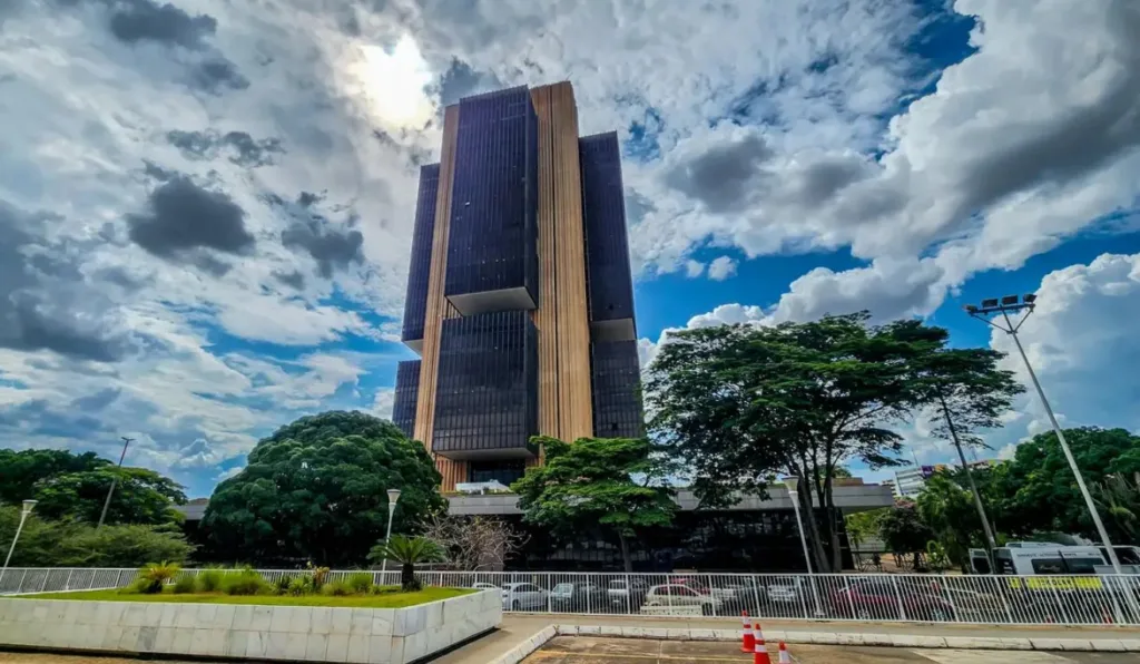 Copom anunciou sexto aumento consecutivo da taxa de juros Selic