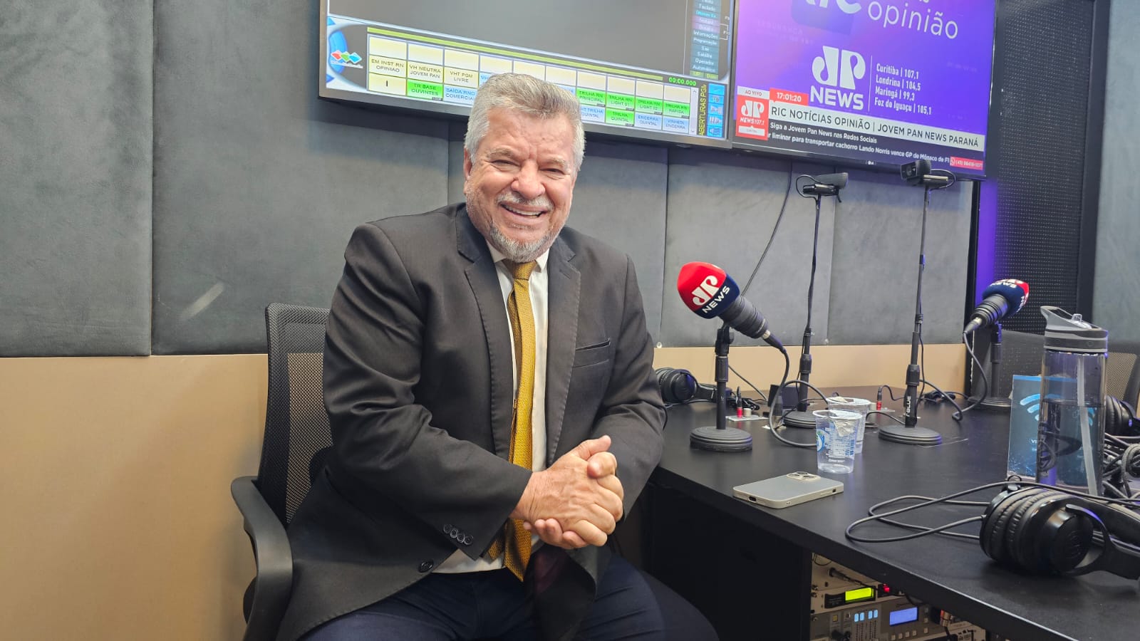 deputado jacovós, presidente do conselho de ética da ALEP