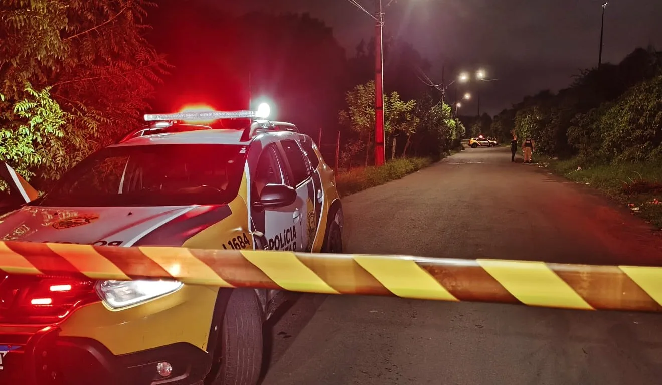 homem assassinado com dois tiros na cabeça no Alto Boqueirão