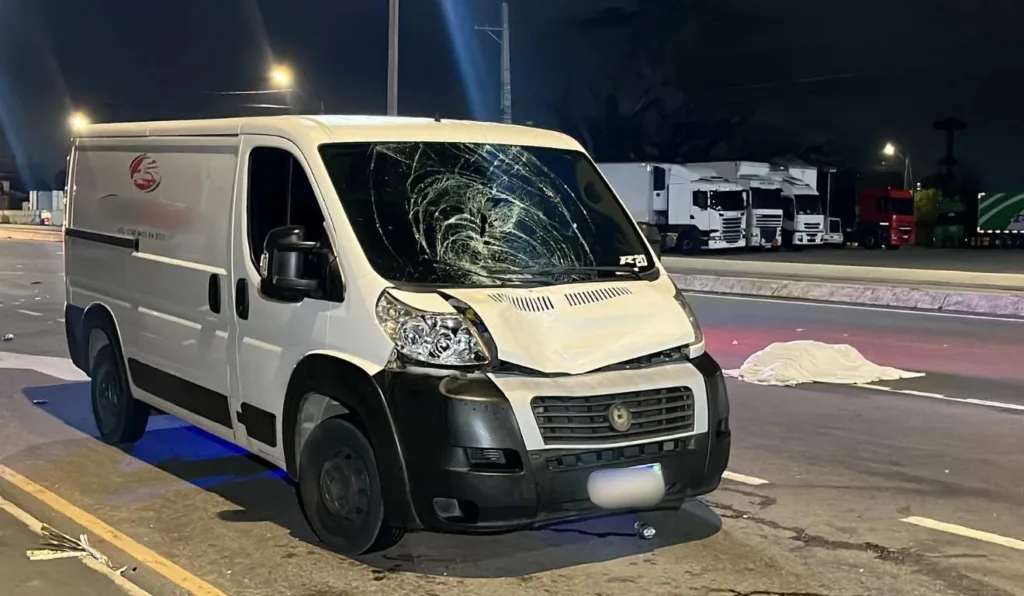 van que atropelou idoso