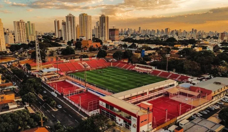 Estádio Onésio Brasileiro Alvarenga local do jogo entre Vila Nova x Athletico