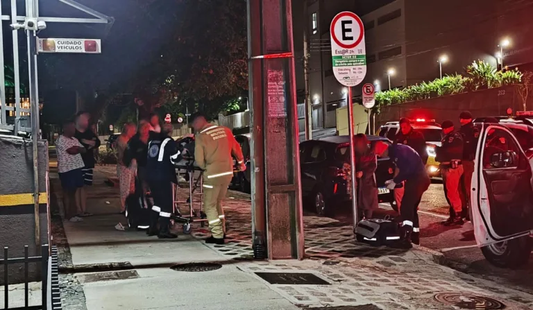 jovem esfaqueado em assalto nas proximidades do Mercado Municipal