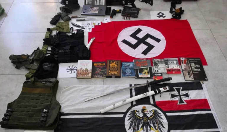 itens de apologia ao nazismo apreendidos