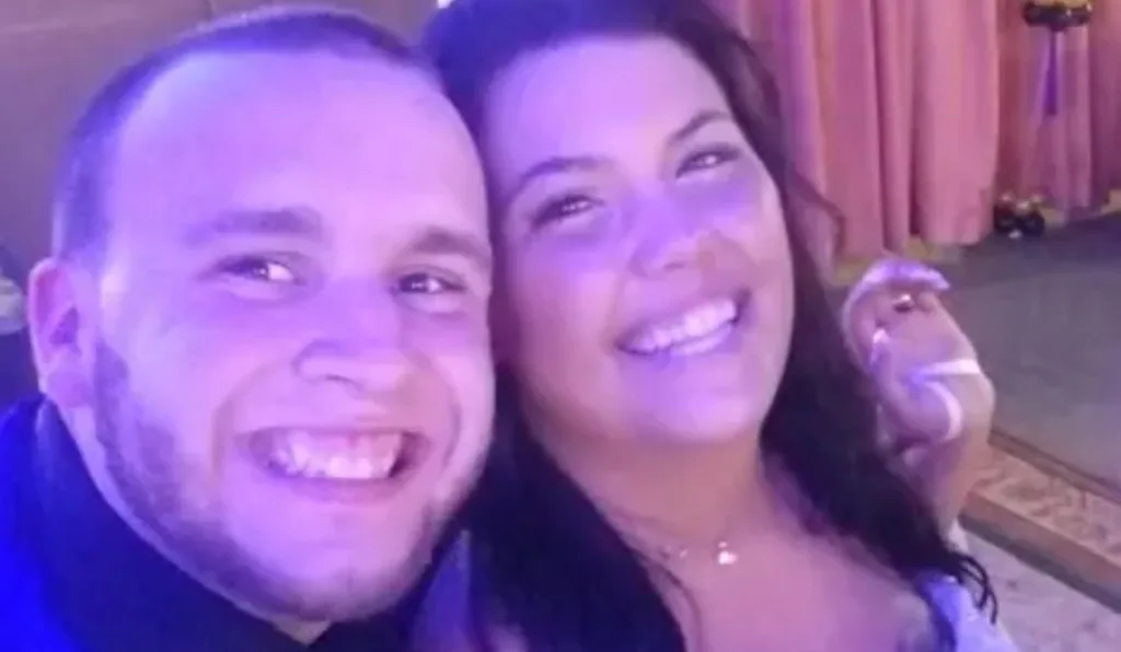 Samantha Garnier estava grávida de cinco meses de seu terceiro filho na época.