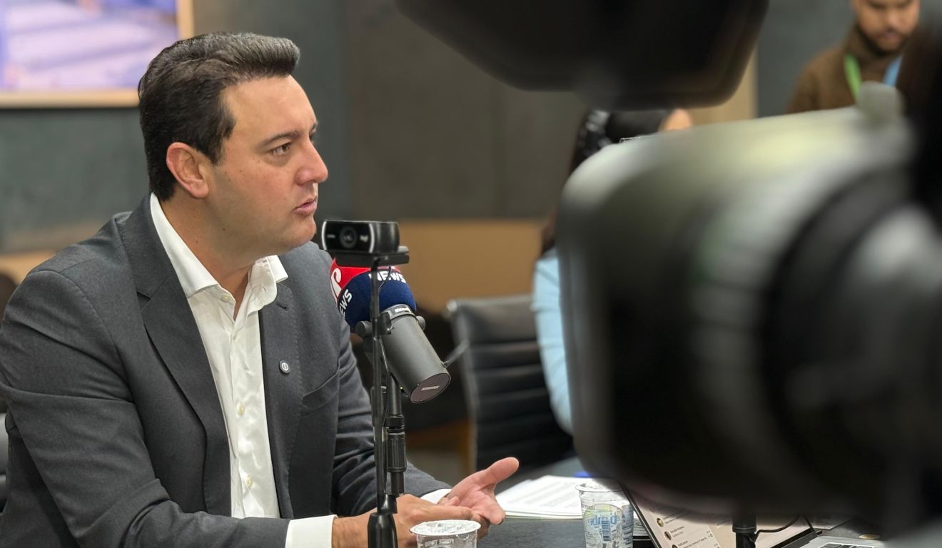 Ratinho Jr comentou sobre a gripe aviária e destacou que estado está protegido