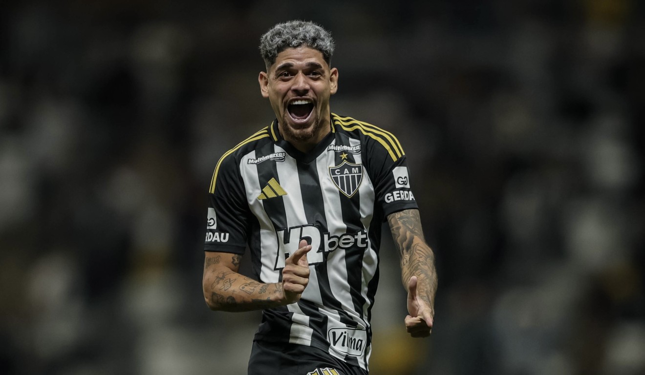 Rubens comemorando gol pelo Atlético-MG
