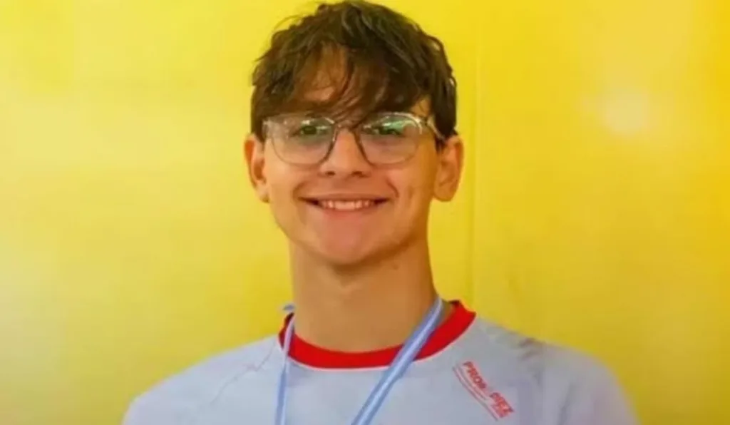 adolescente que ficou paraplégico na competição de natação