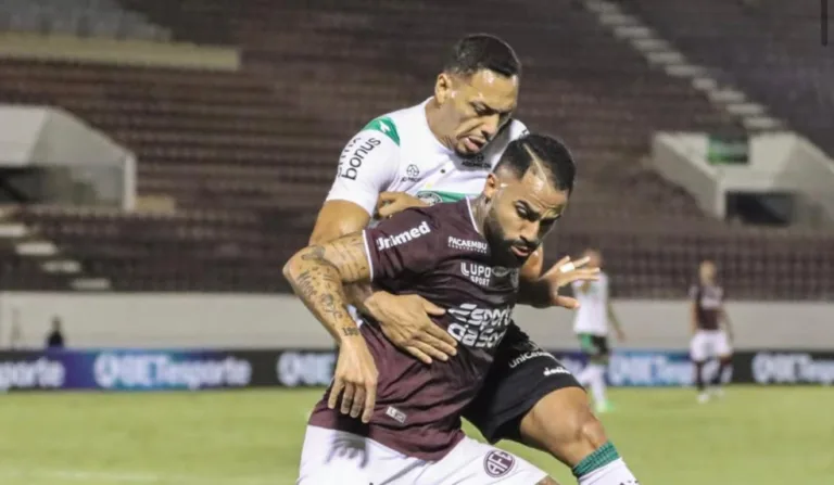 Coritiba sofre virada para a Ferroviária e perde segundo jogo na Série B. (Foto: Luis Miguel Ferreira/Ferroviária)