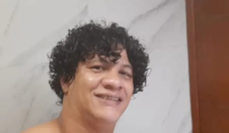 mecânico que esfaqueou olho da ex