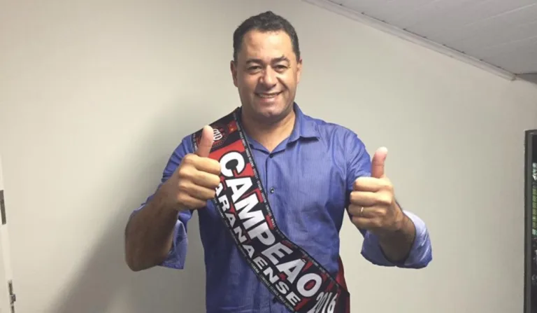 A acusação atinge o dirigente e mais oito pessoas (Foto: Redes Sociais/ Facebook) 