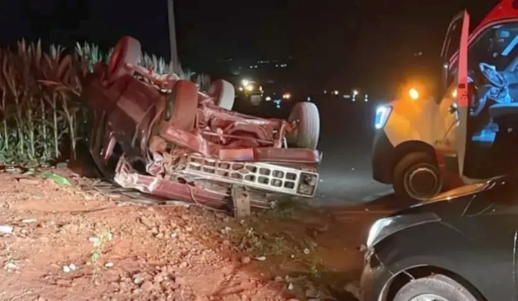 jovem motociclista morre em acidente provocado pelo tio dele, que dirigia uma caminhonete, em Mandaguaçu