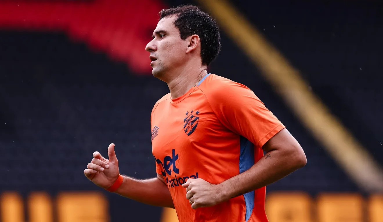 Pablo em treinamento pelo Sport