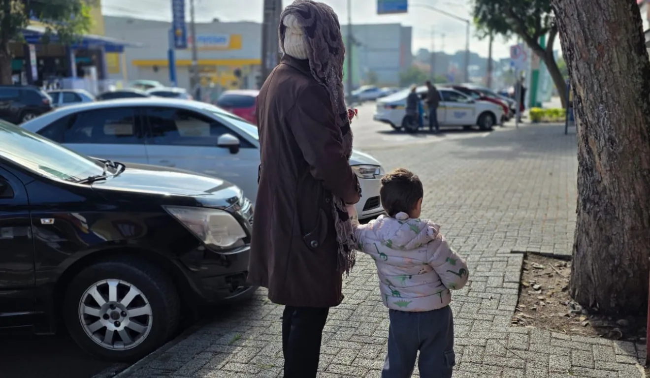 Frio recorde no Paraná! Com temperaturas que despencam a -4,6ºC em Palmas, o estado enfrenta sua madrugada mais gelada de 2025.