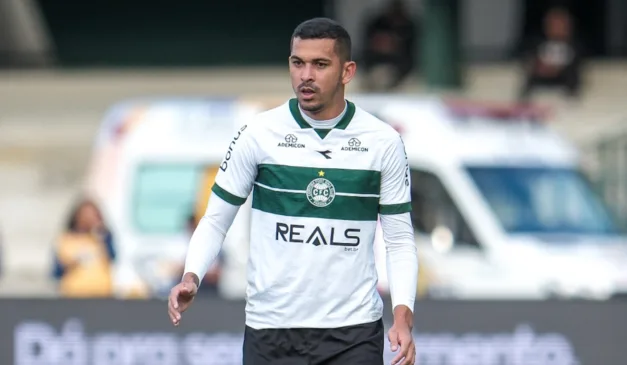 Bruno Melo, zagueiro do Coritiba