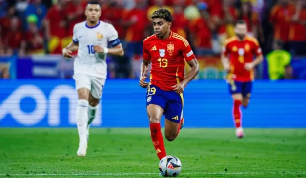 Yamal e Mbappé, os dois líderes técnicos dos elencos (Foto: divulgação/ Seleção Espanhola)