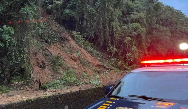 deslizamento na br-277