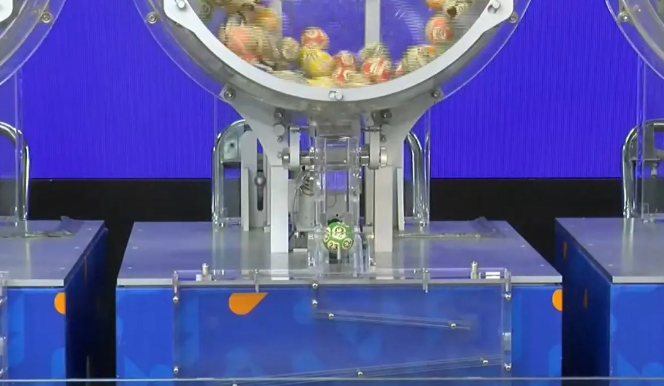 Sorteio da Quina ocorrendo