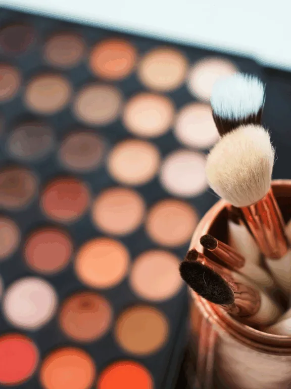 ALANA- WEB STORY CAPA (25)