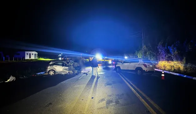 motorista bêbado fura bloqueio e atropela corpo de vítima de acidente na BR-476, na Lapa