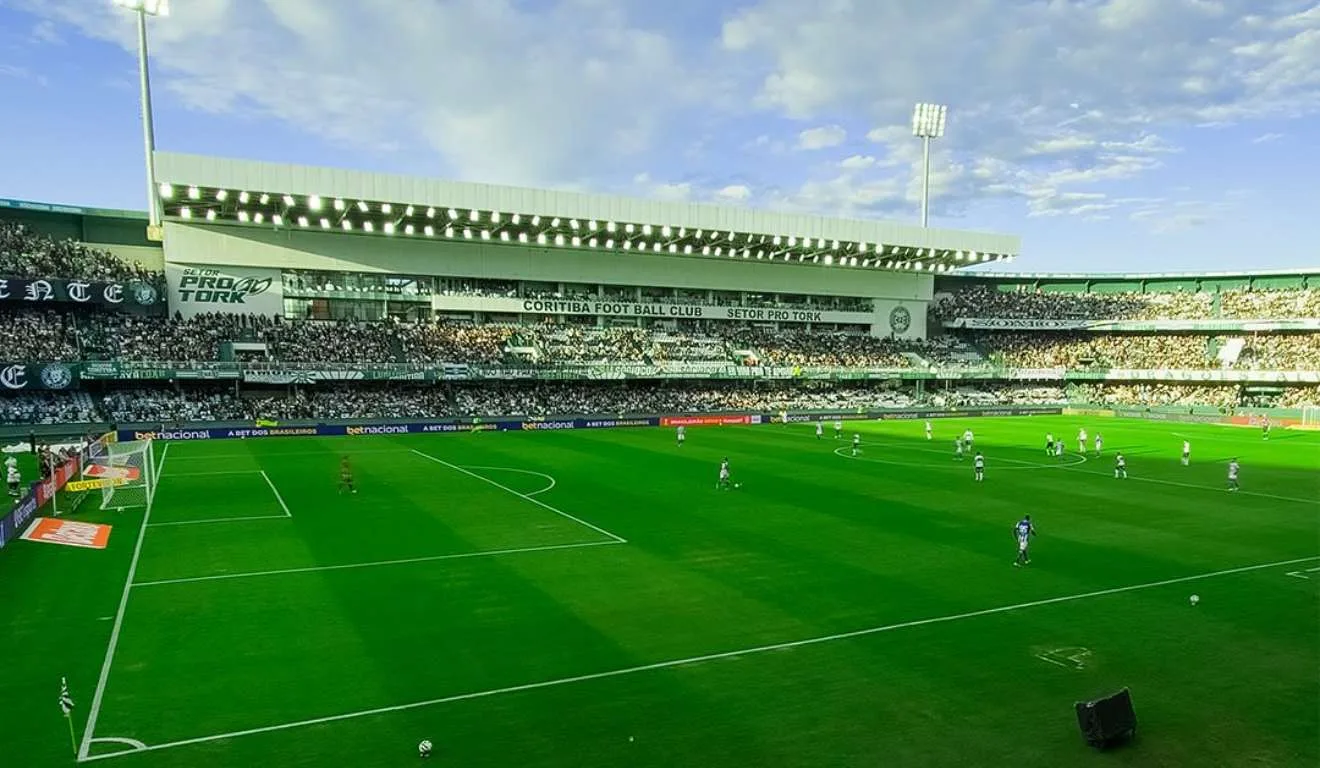 Couto Pereira será sede de Coritiba x Cuiabá neste domingo (22),.