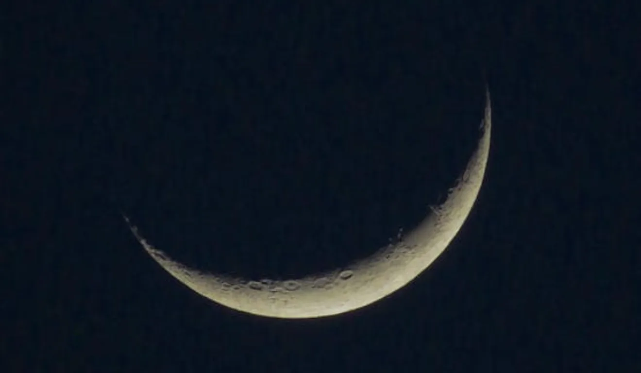 Imagem ilustrativa da lua minguante.