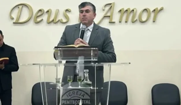 Pastor morre durante transmissão ao vivo