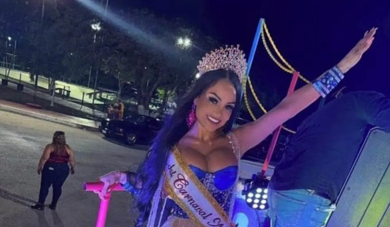 Mulher durante carnaval