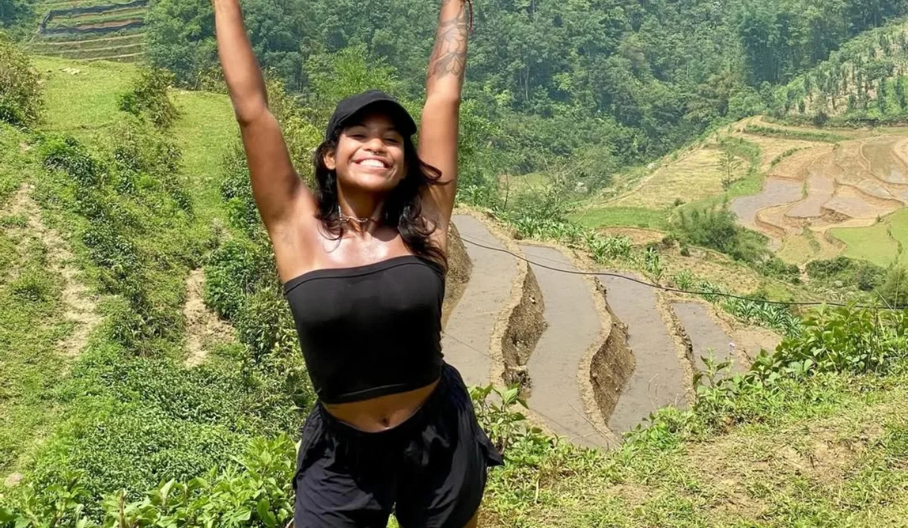 Juliana Martins está a espera de resgate há mais de 50 horas após sofrer queda de vulcão